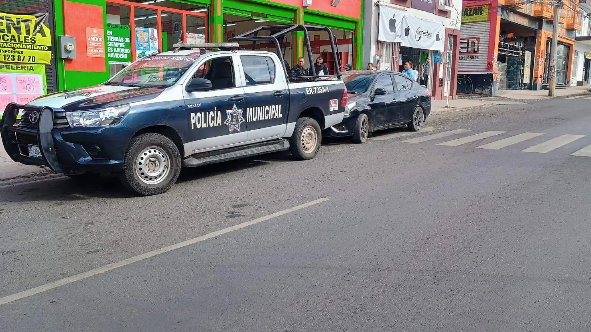 SJR POLI EL VEHICULO ESTABA